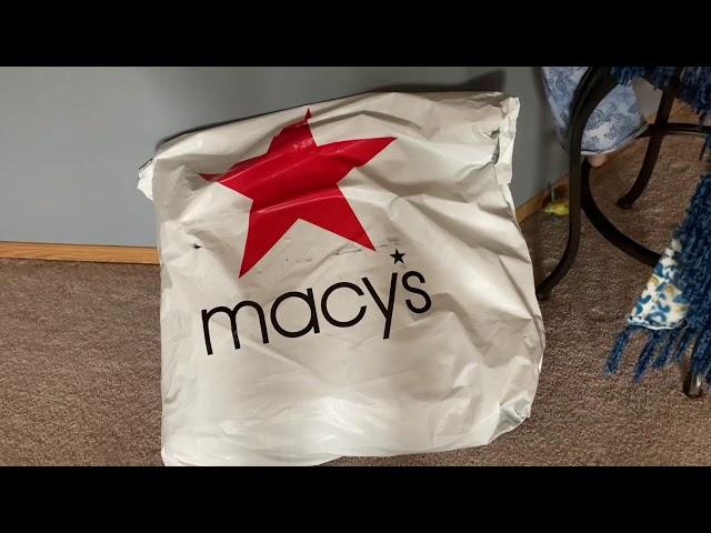 Пришёл мой заказ с Macy’s. Что в пакете?