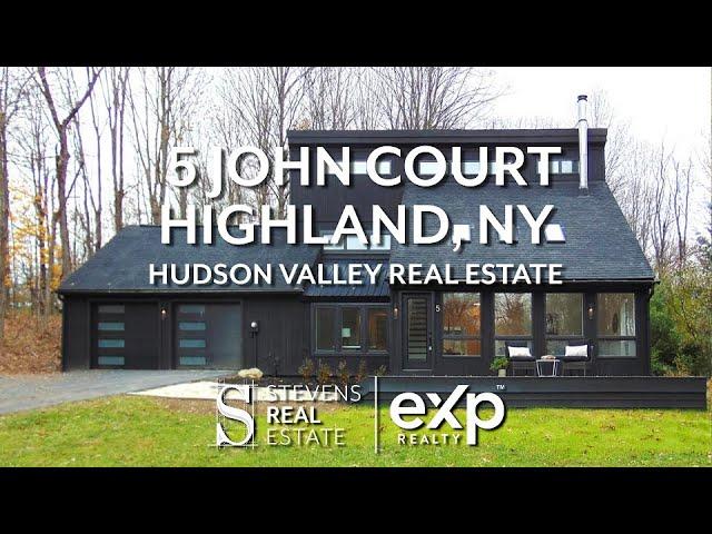 5 John Court Highland NY // Hudson Valley Real Estate Tours // Stevens Real Estate