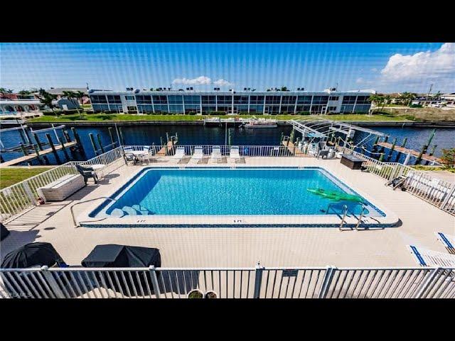 Gulf Access SUNWOOD CONDO Cape Coral Florida Homes for Sale. Boat Dock !!