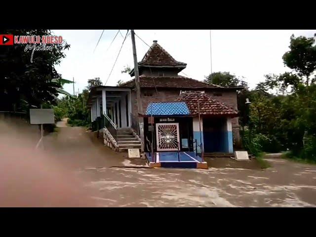 menikmati keindahan sepanjang jalan dusun krikilan,durenan