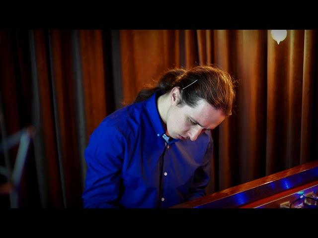 The Christmas Song - Maxim Maximov (piano cover)