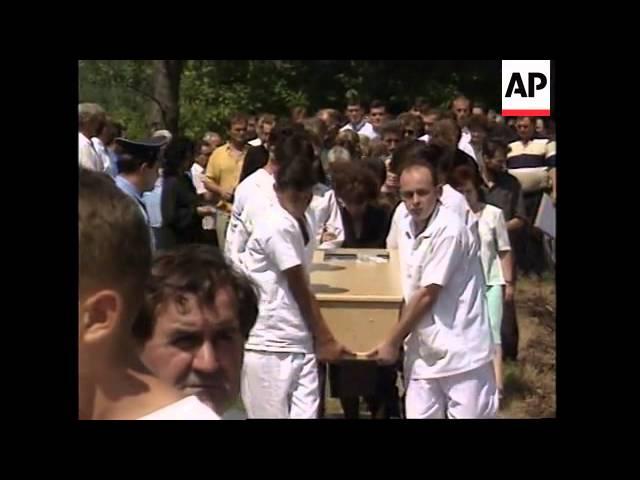 BOSNIA: FUNERAL OF WAR CRIMES SUSPECT KOVACEVIC