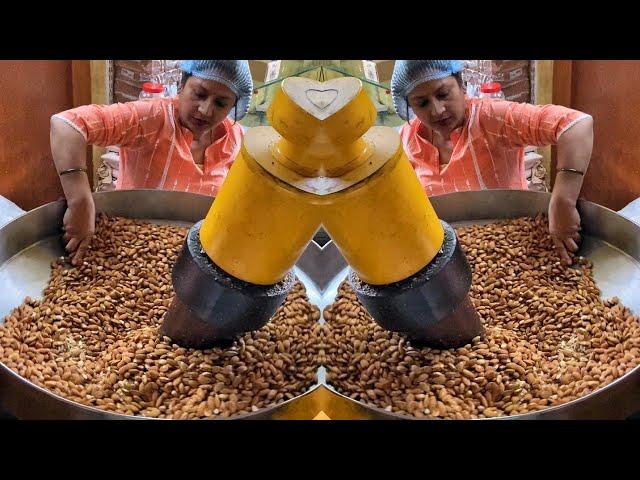 3000Rs/- Litre Pure Almond Oil Making ऐसे बनता है बादाम का तेल Indian Street Food | Nashik