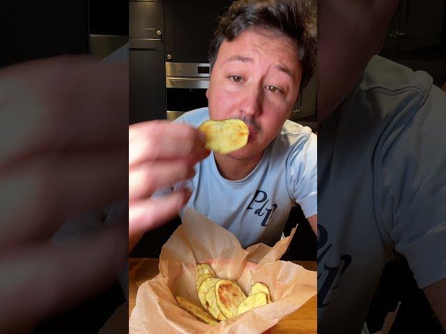 5 minutes Microwave Crisps