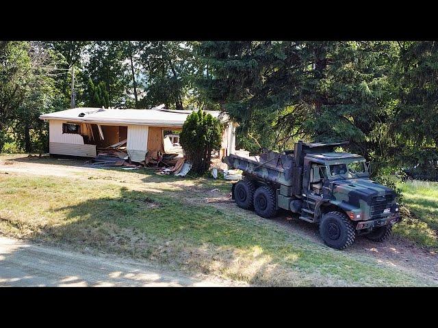 Easiest Way To Knock Down a Mobile Home? (using my military truck)