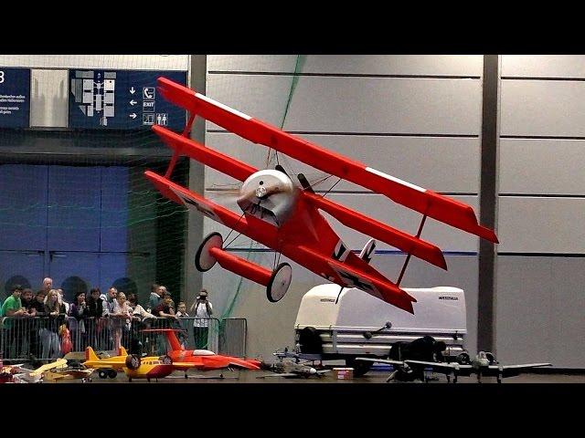 GIGANTIC XXXL RC SCALE 1:2 FOKKER DR.1 INDOOR LIGHTWEIGHT SCALE MODEL AIRPLANE / Fair Leipzig 2016