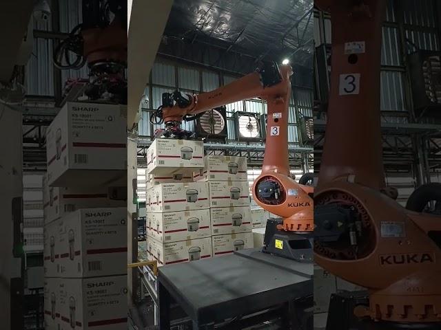KUKA ROBOT #robot #robotics #robots #KUKA