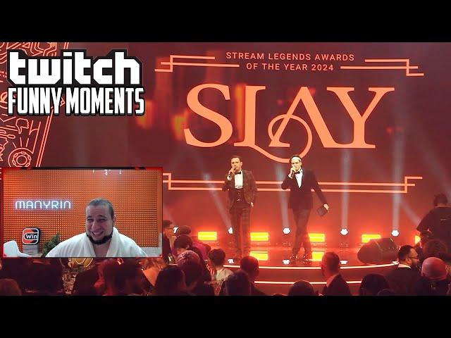 МАНУРИН смотрит "Топ Моменты с Twitch | SLAY 2024 "