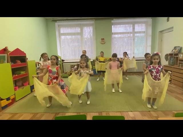 Поздравляем маму! группа Пчелка