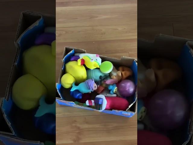 Organizing fidgets asmr! #asmr #fidgets