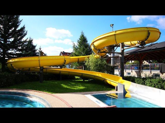 offene Riesenrutsche :: gelbe Freibad-Rutsche | Erlebnisbad Dorfhain