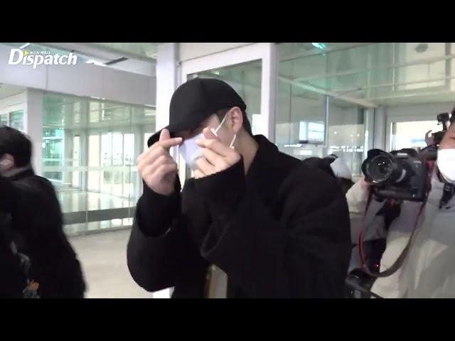 BTS RM INC AIRPORT ARRIVAL 211217