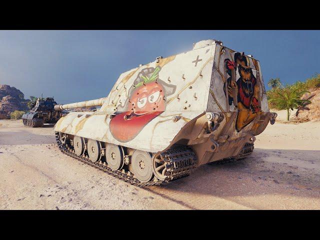 Pure Battle Machine in the Desert - Jagdpanzer E 100