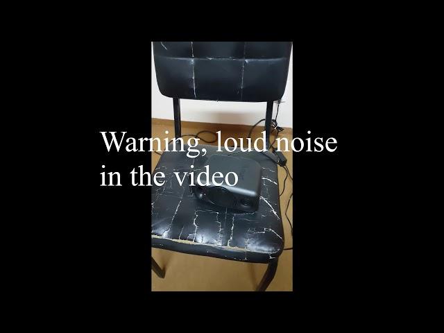 IK iLoud Micro Monitor noise problem after 5 months [warning, loud noise in video!]