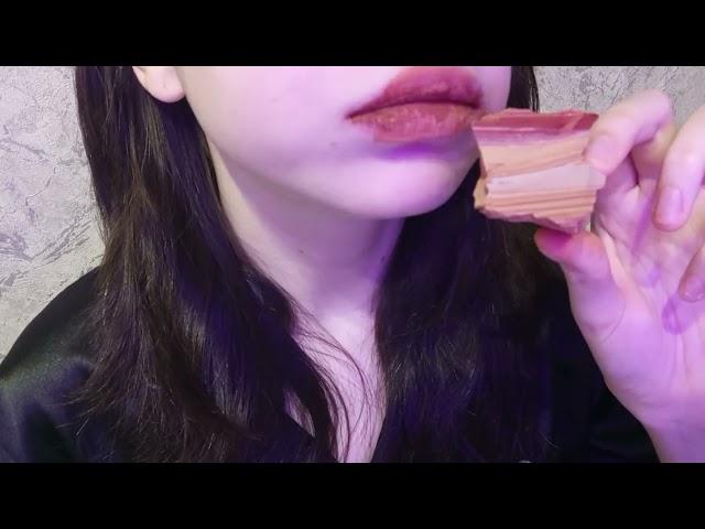 Хруст глиной юпитер #asmr #clay #глина #хруст #chalk_crunch #мел #асмр #глухойхруст