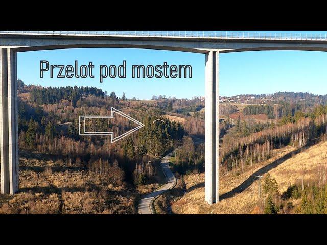 Przelot pod mostem 85m na Słowacji