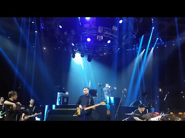 Баста - Солнца не видно (Олимпийский live 2017)