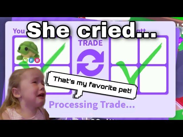 Girl Cries After Getting Scammed With Her Favorite Pet (Adopt Me Roblox) | FadedPlayz