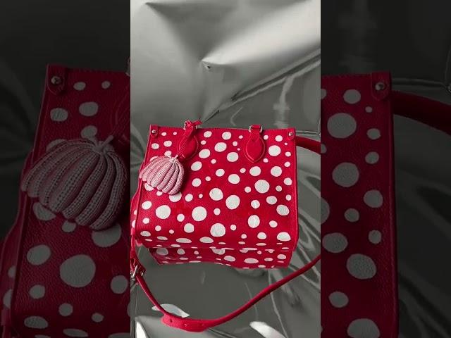 Louis Vuitton Yayoi Kusama OnTheGo Tote