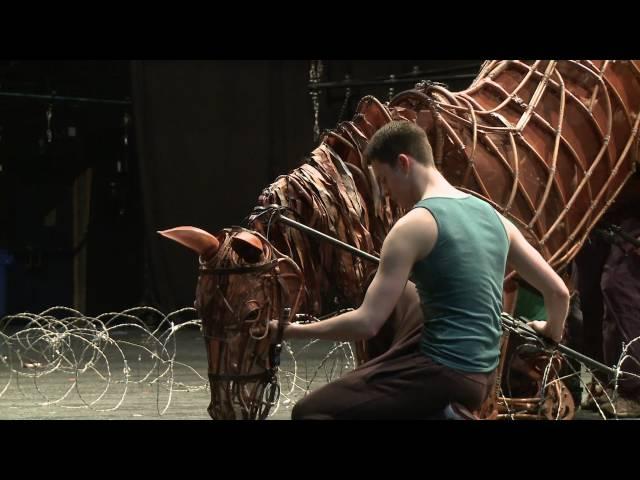 War Horse London 2011 company in rehearsals