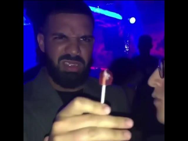 Fan surprises Drake with this 