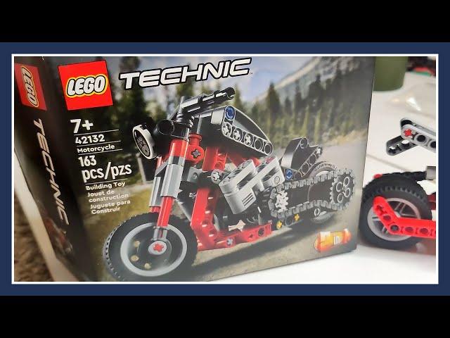 the Lego 42132 Motorcycle is awesome