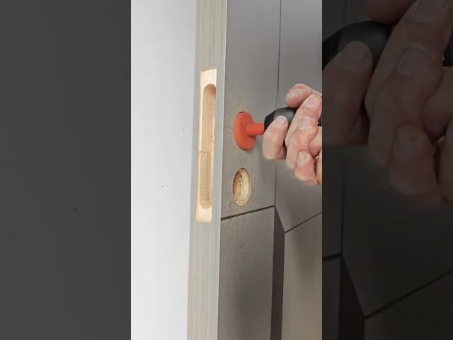 Drilling and Installing a Lock Latch for Wooden Doors – Quick and Professional Guide