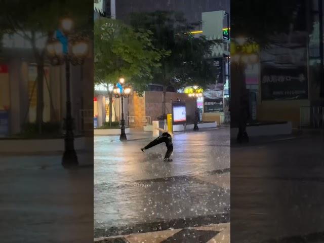 First Rain And This Boy's Dance #shortsvideo #shortsfeed