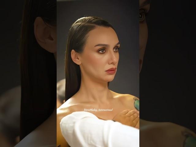 #BirceAkalay #Birce #SiyahBeyazAşk #Sba #Kuşuçuşu #Lalekiran #AsFer  #EvliVeÖfkeli #YerGökAşk