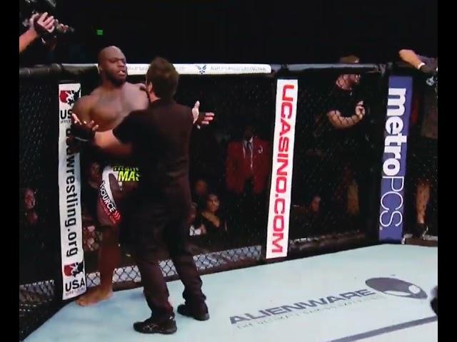 Former NFL Player Matt Mitrione KOs Derrick Lewis!!! Weird Forearm Strike KO!!