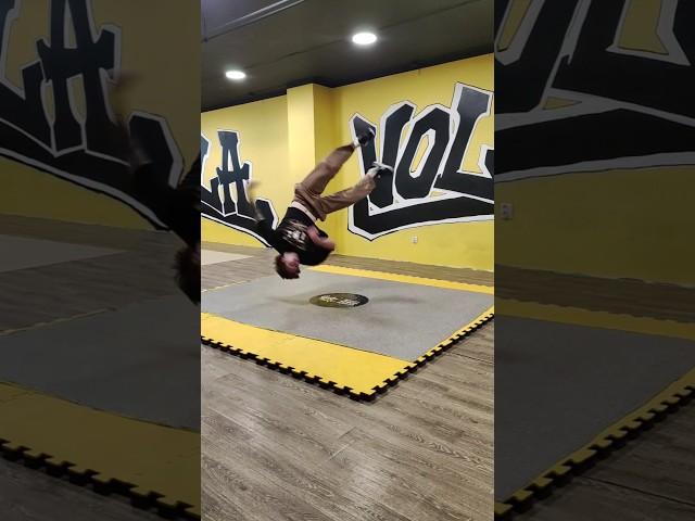 Keep practice #powermoves #breaking #howto #dance #recommended #reels