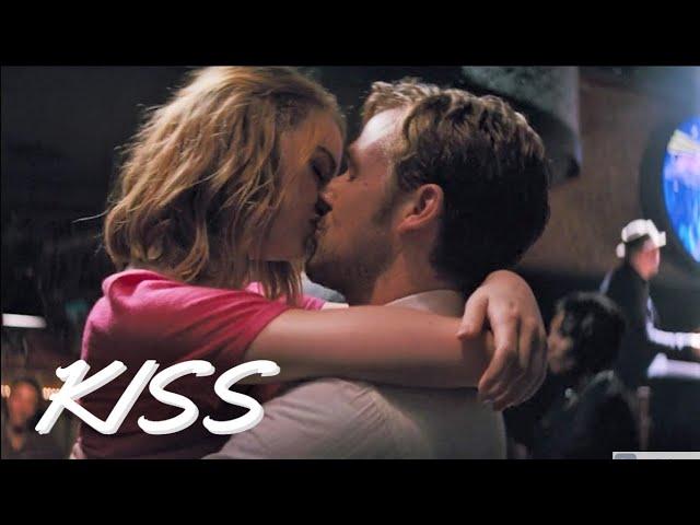 La La Land - 2016 | Kissing Scene | Emma Stone & Ryan Gosling (Mia & Sebastian)