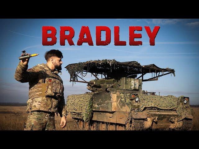 Необычная Bradley M2A2 ODS-SA | Как ей управлять, как стрелять и почему это лучшая БМП в мире!