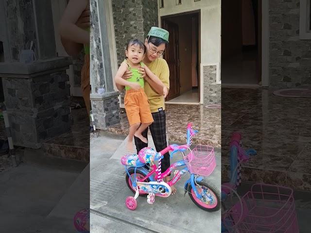 Adik duduk di depan aja #funny #shorts