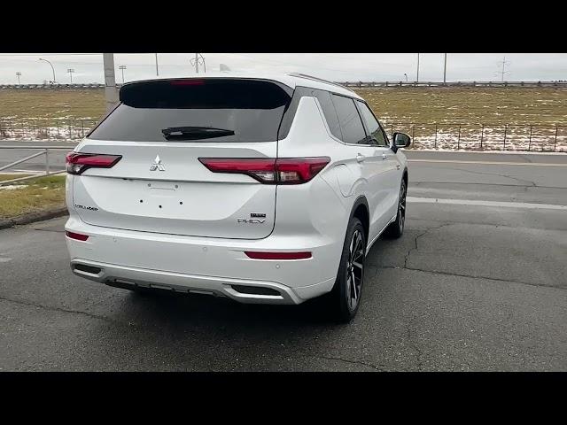 Mitsubishi Outlander PHEV GT 2025