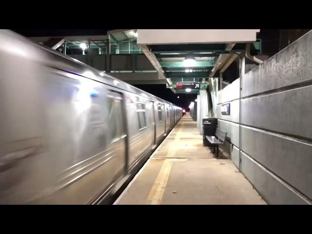 MTA R44 Staten Island Railway Approaching & Departing Grant City Station