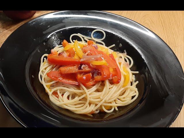 Spaghetti peperoni e cipolla by Vito Chef (Italia) - No talk - Pepperoni and onion pasta sub EN/IT