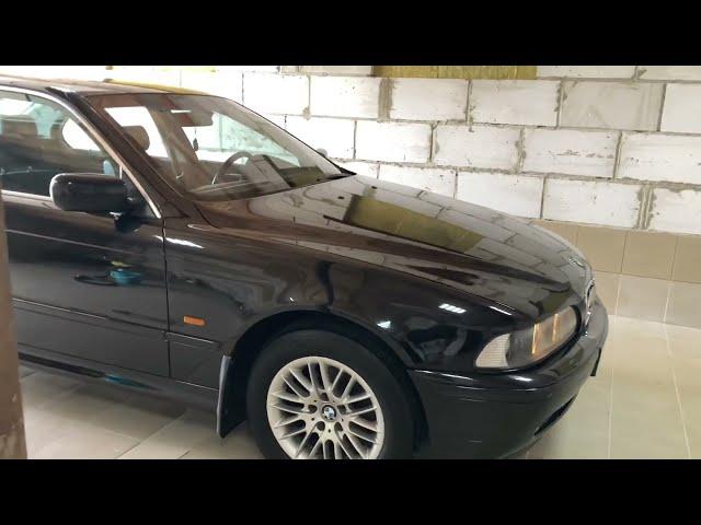 BMW E39 2002г. Рестайлинг. Не стыдно за 20-летний янгтаймер.