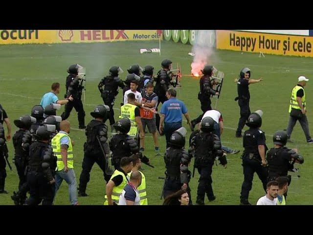 Romanian Ultras ● PYRO ● FIGHT● Hooligans - Best Moments