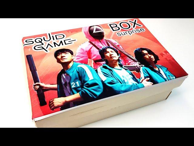 Squid game - SURPRISE BOXING - WHAT'S INSIDE ??? - toy review