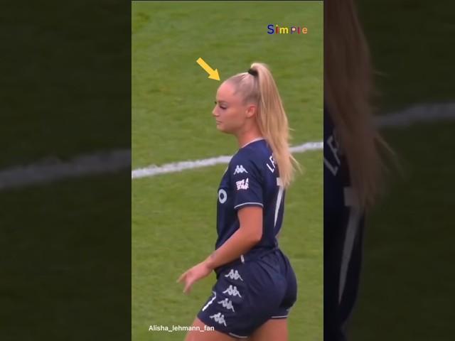 Neymar Vs 11 female footballers 