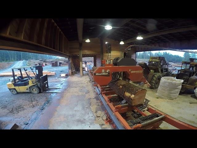 Woodmizer WM4500 cutting a 26' fir beam