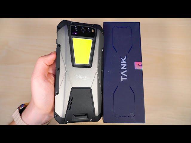 НОВЫЙ МОНСТР! СМАРТФОН С БАТАРЕЕЙ 22000 MAH! 100 ДНЕЙ БЕЗ ЗАРЯДКИ! - UNIHERTZ TANK