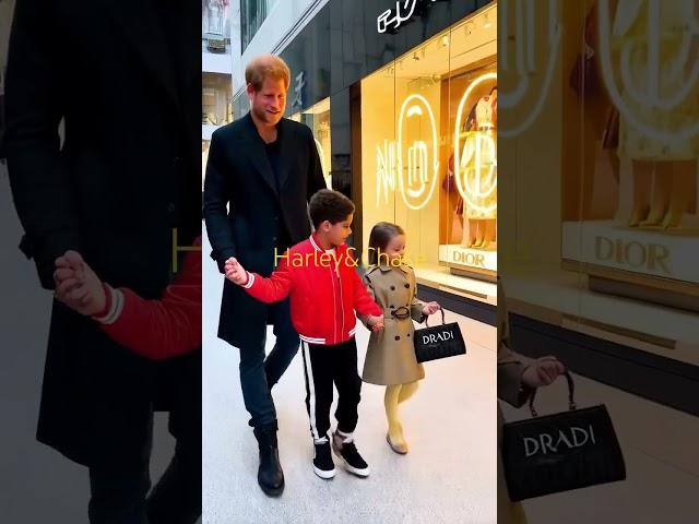 Prince Harry - Son & Daughter #Archie #royal #meghanmarkle  #lilibet #princeharry #love #dad #family