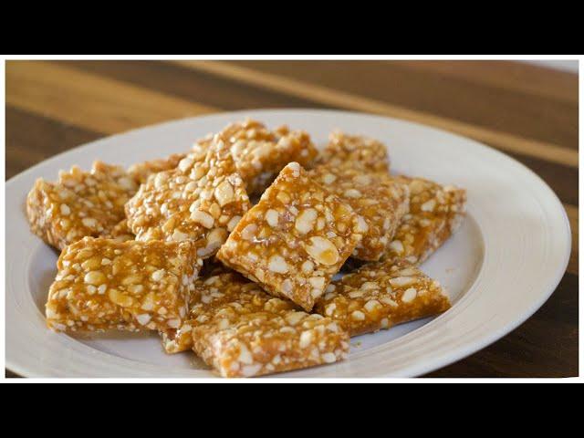 Crispy and crunchy crushed peanut chikki with jaggery | Peanut brittle recipe | moongfali chikki