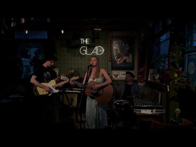 Divianne - Come Back Home (Live at The Glastone Arms 2024)