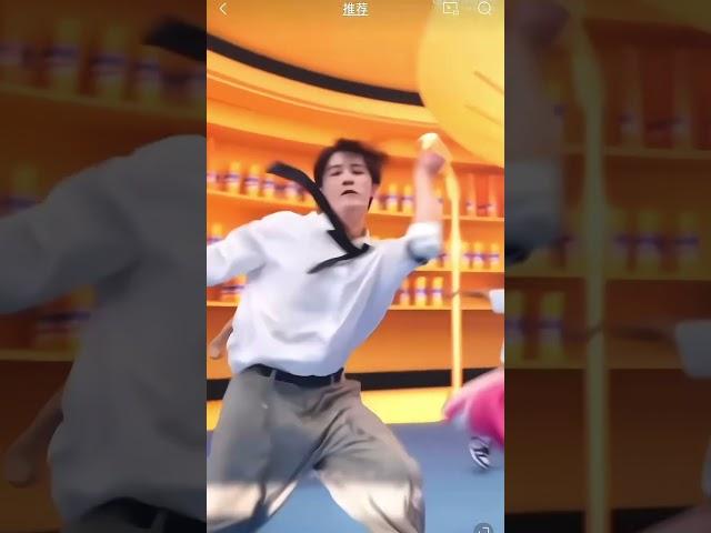 Love his dance  in Hi6 theme song #tanjianci #Hi6