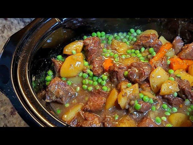 This BEEF STEW recipe is a Lazy Cook's Dream! Crockpot Beef Stew That Practically Makes Itself