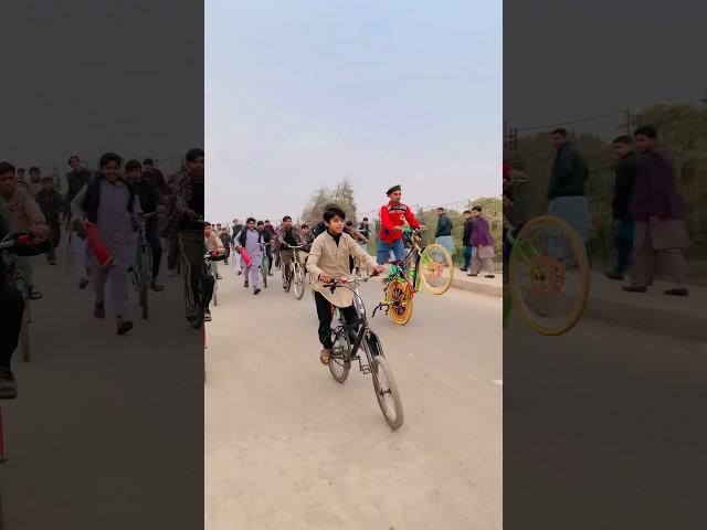 Cycle track one wheeling #shorts #youtubeshorts #wahabjerry #trending