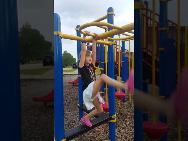 Monkey bars